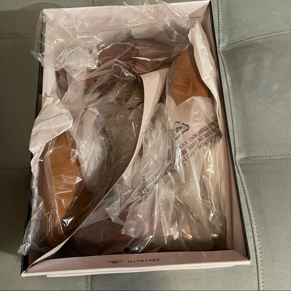 Suede Nine West Pump - Picture 4 of 4